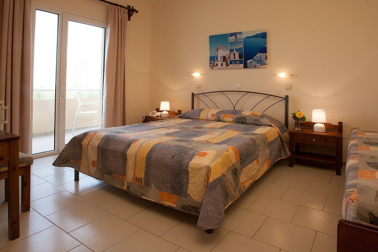 Albatross Hotel Máleme Luaran gambar