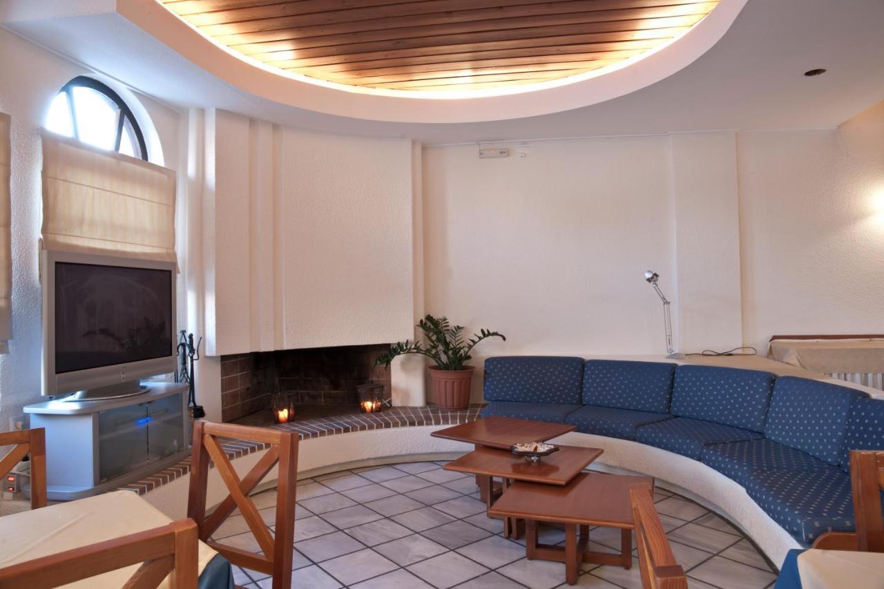 Albatross Hotel Máleme Luaran gambar