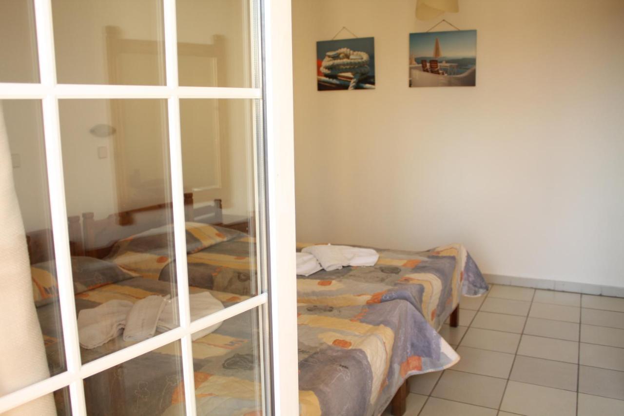 Albatross Hotel Máleme Luaran gambar