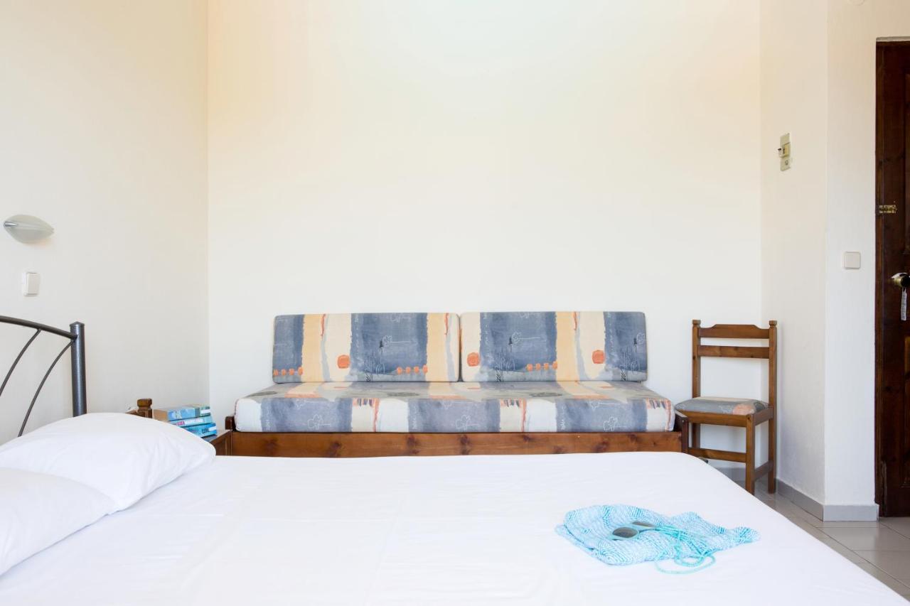 Albatross Hotel Máleme Luaran gambar
