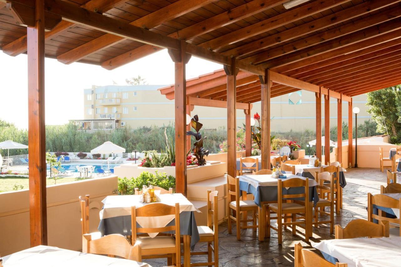 Albatross Hotel Máleme Luaran gambar