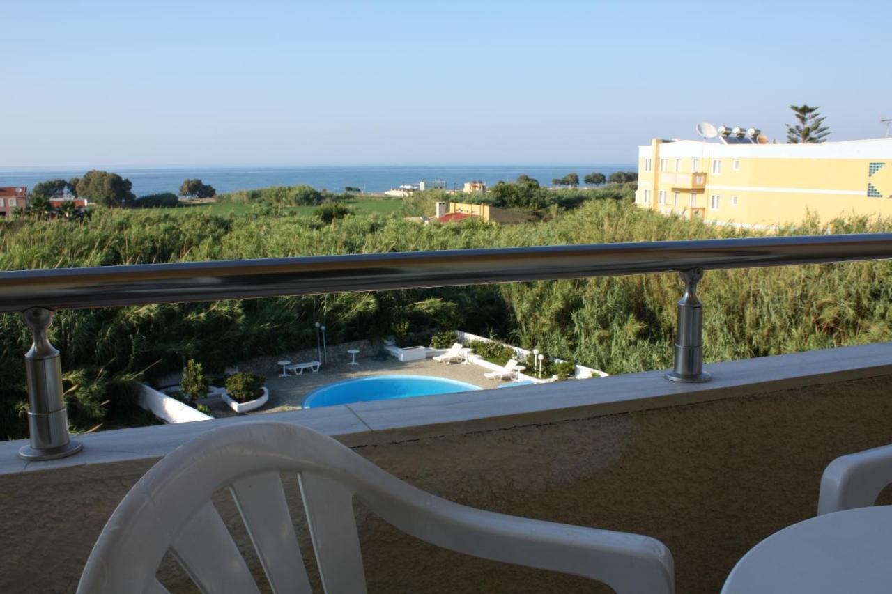Albatross Hotel Máleme Luaran gambar